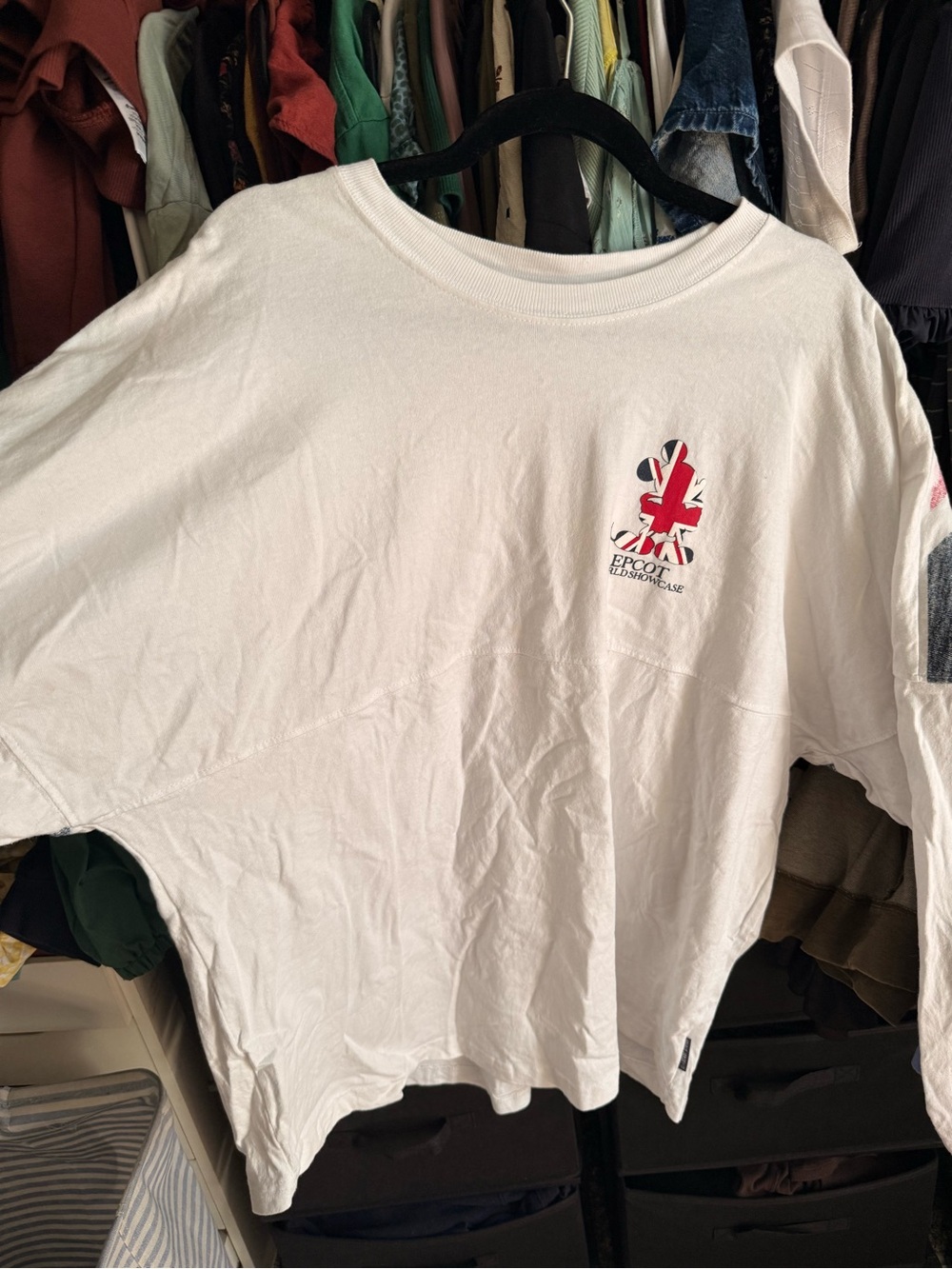 Disneyworld World Showcase United Kingdom Spirit Jersey